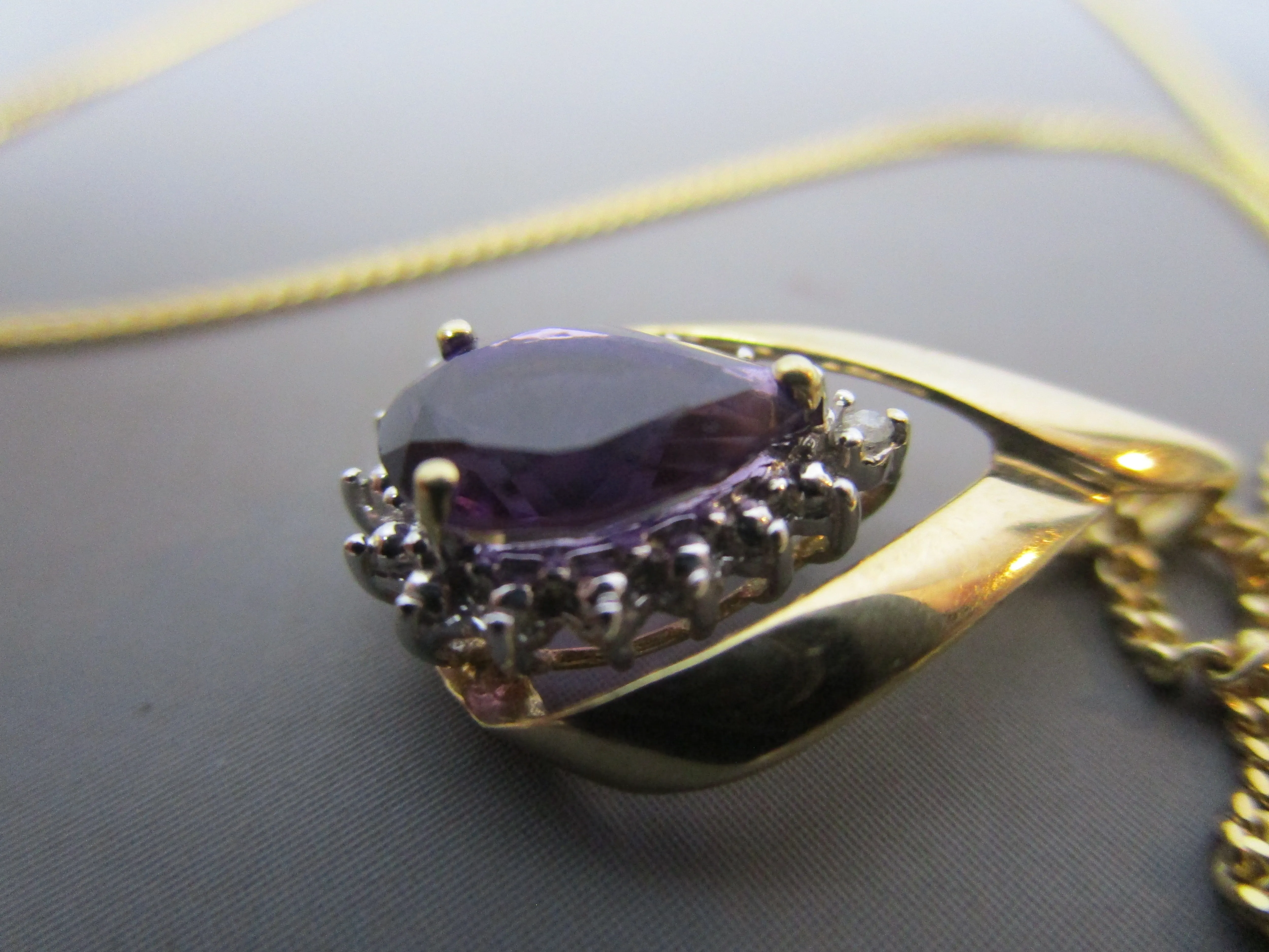 10K Amethyst Pendant On 9K Chain Necklace Vintage c1980