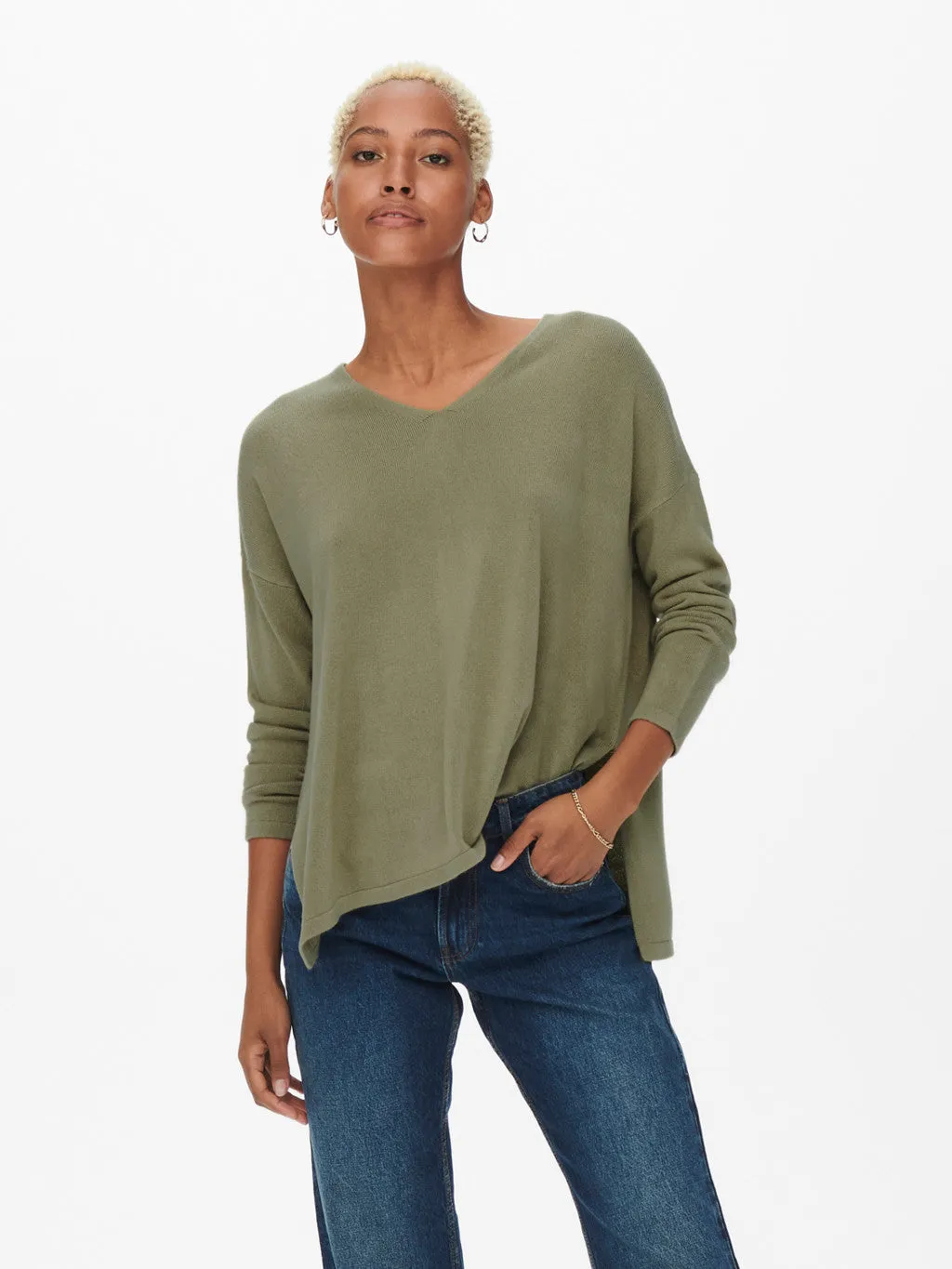 Amalia V-neck Sweater