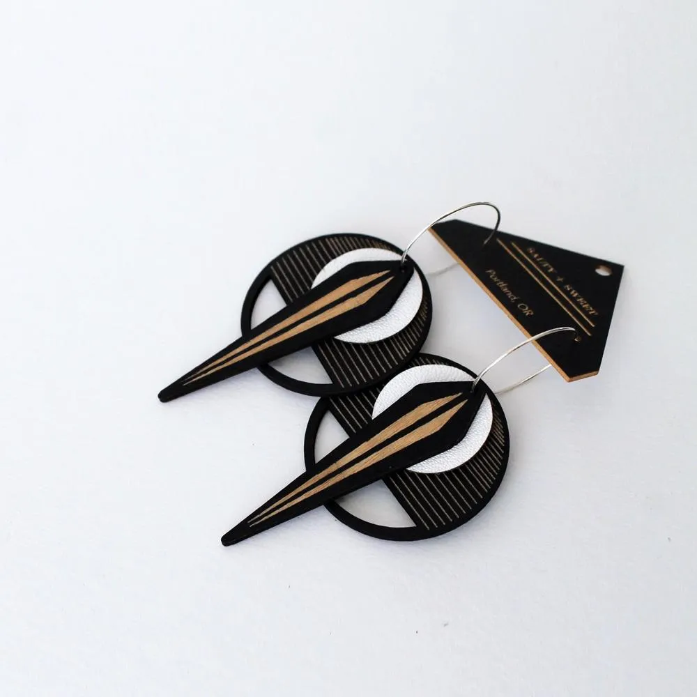 Architectural Lightweight Leather   Birch earring: Naja