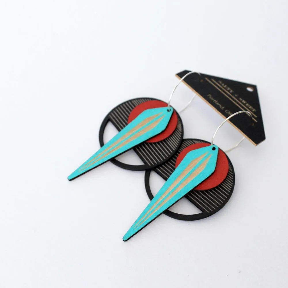 Architectural Lightweight Leather   Birch earring: Naja