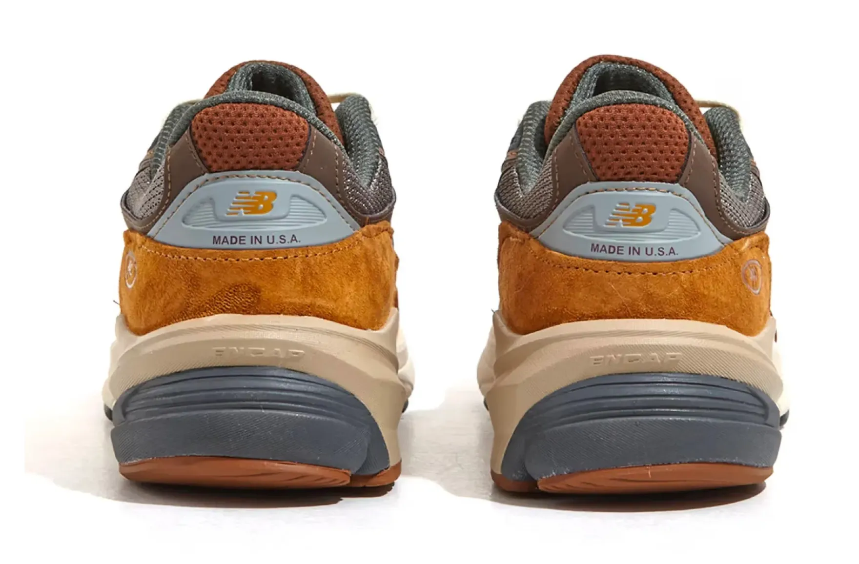 CARHARTT WIP X NEW BALANCE 990V6 SCULPTURE CENTER