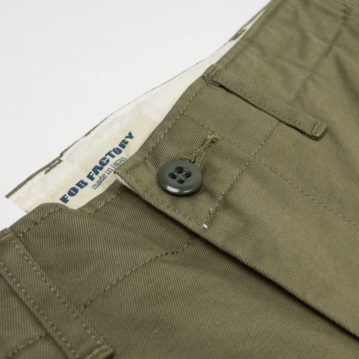 FOB Factory - Narrow US Chino Trousers - Olive