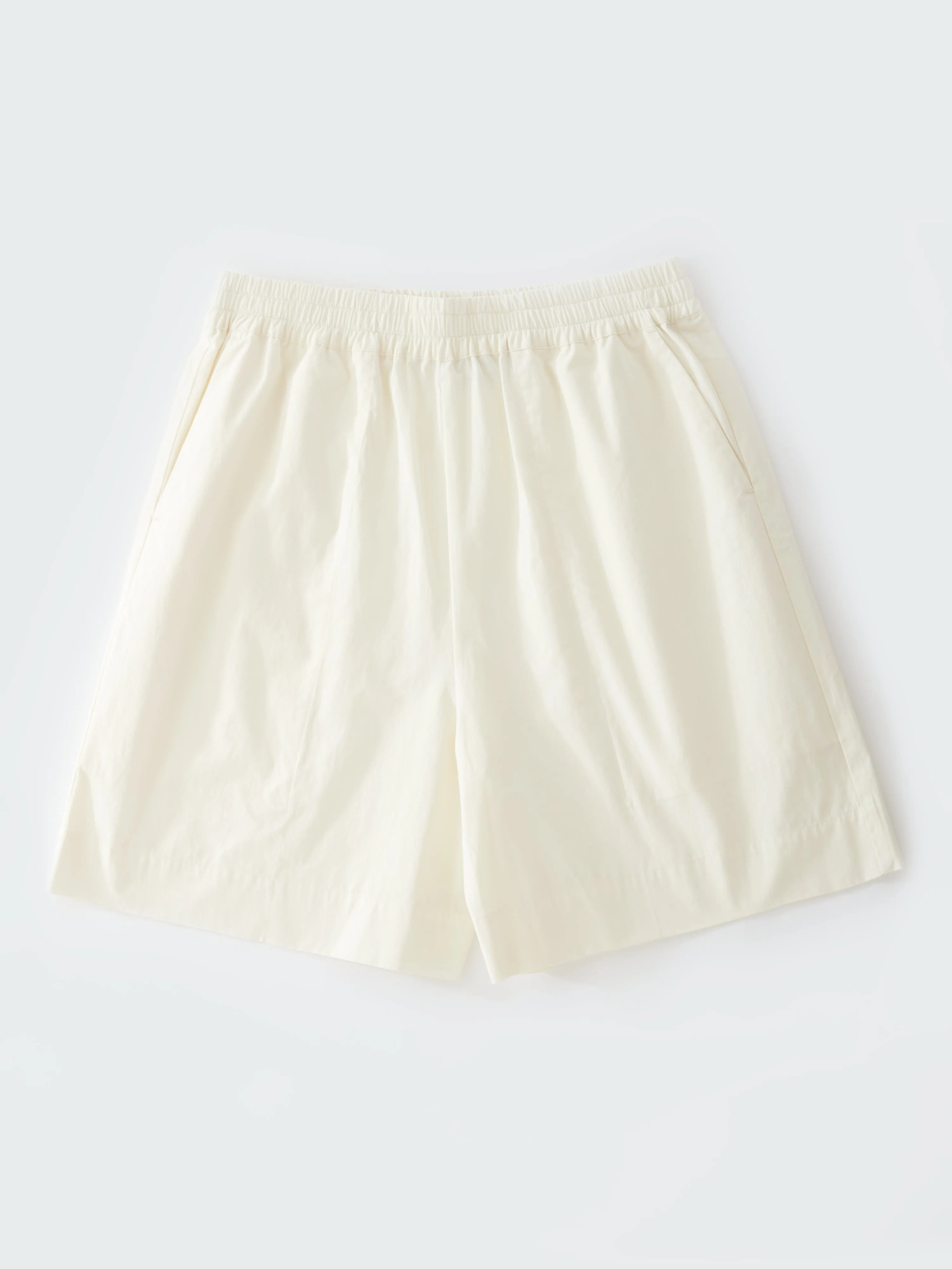 Ford Shorts in Parchment