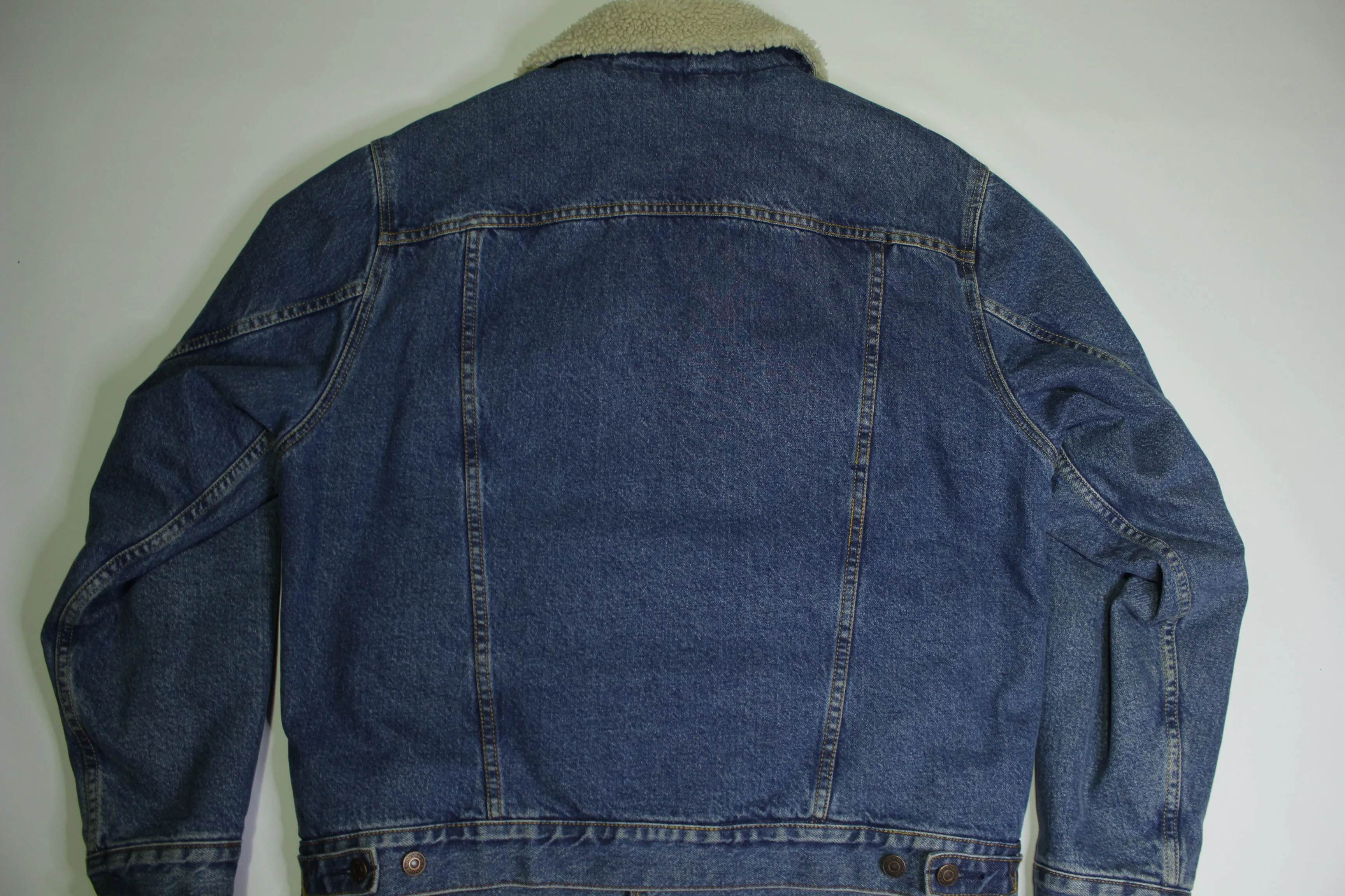 Levis Red Quilt Lined Signature Strauss Sherpa Collar Denim Trucker Jean Jacket