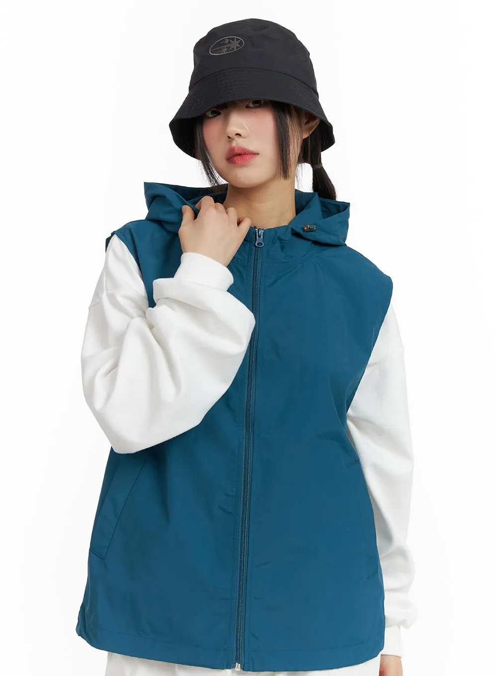 Nylon Hooded Vest Jacket CF423