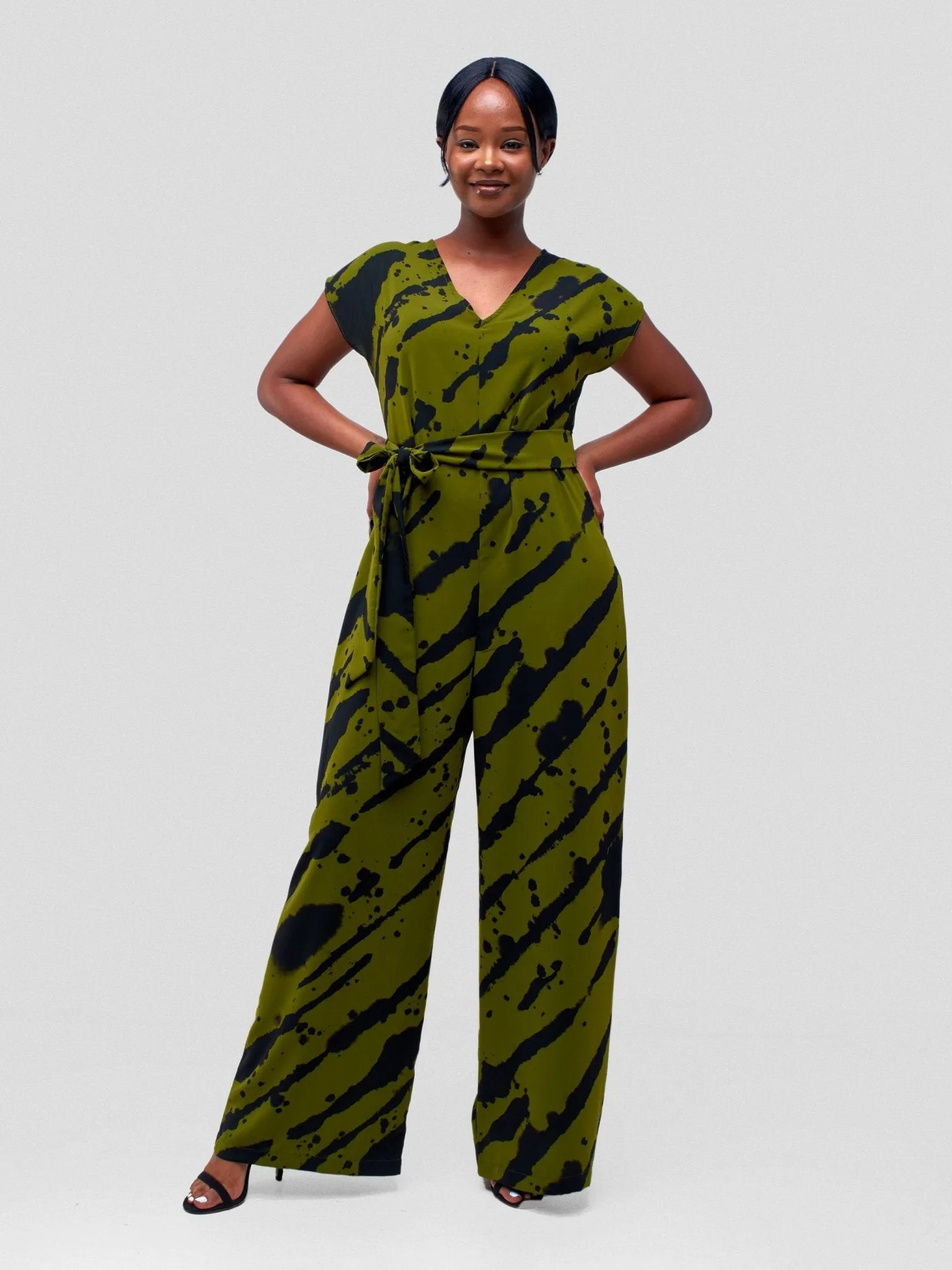 Vivo Ava Jumpsuit - Black / Olive Mistari Diagonal Print