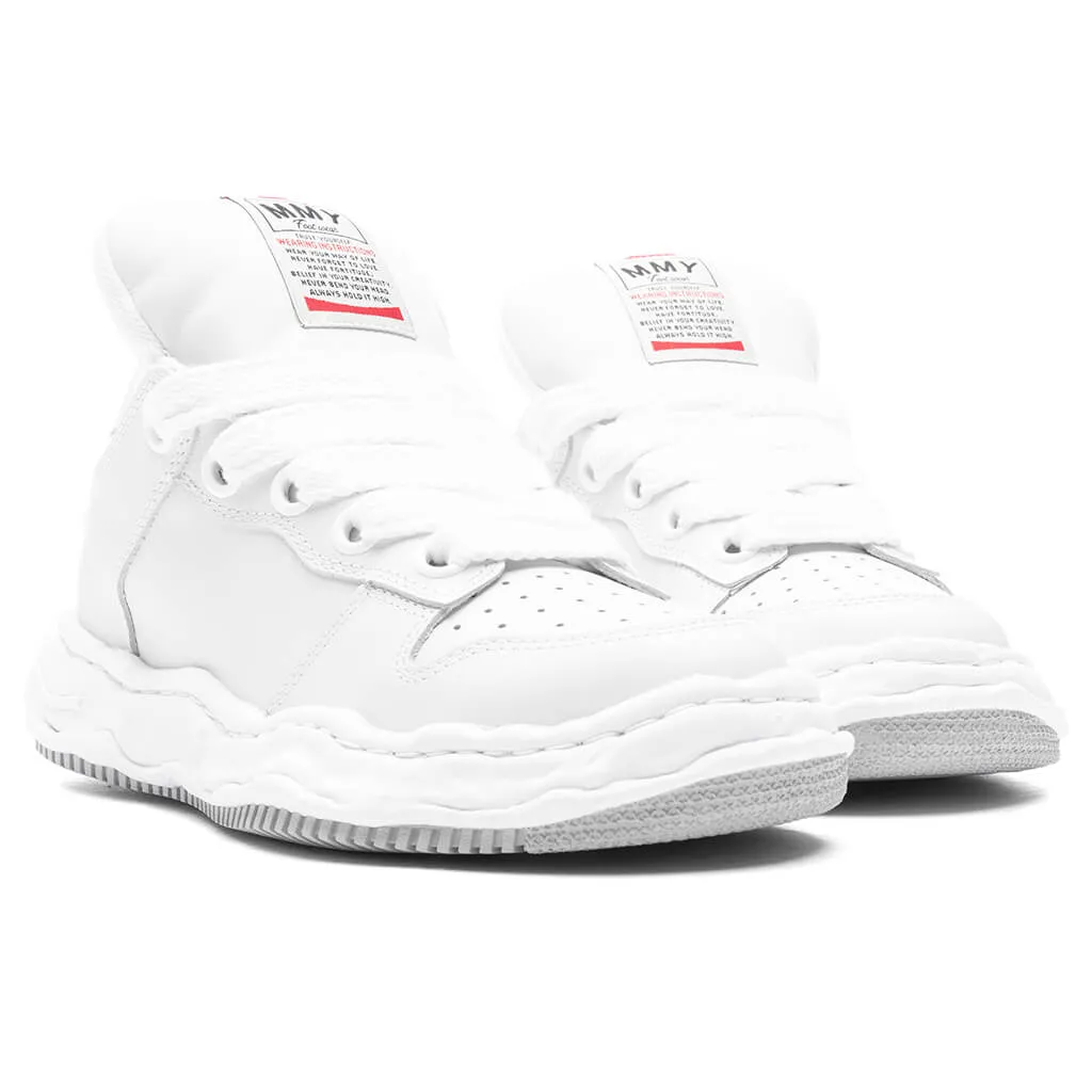 Wayne Low Top Sneakers - White