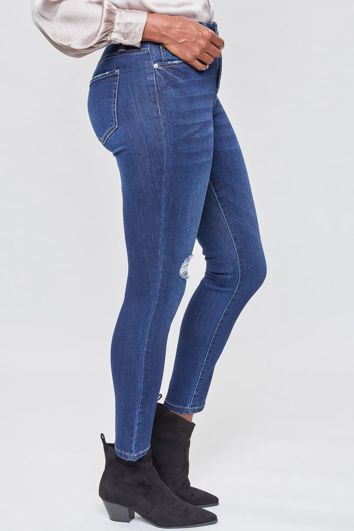 Women's Curvy Ultra High Rise Skinny Jeans